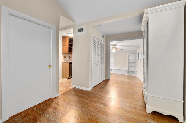 1502 Murray LN, Austin, TX 78703