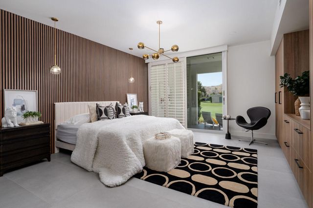 172 Desert Lakes Drive, Palm Springs, CA 92264