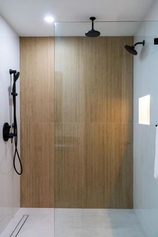 172 Desert Lakes Drive, Palm Springs, CA 92264