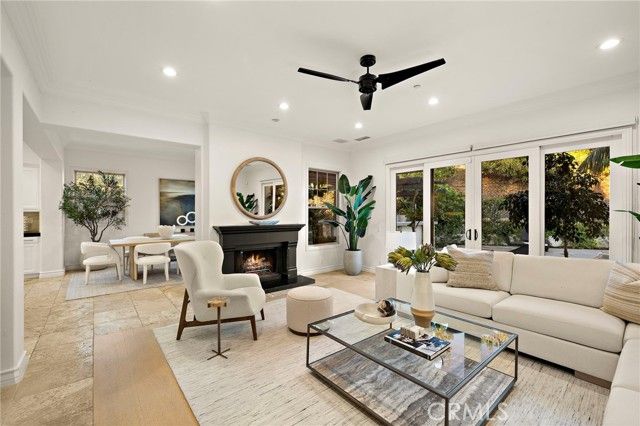 10710 Plumas Way, Tustin, CA 92782