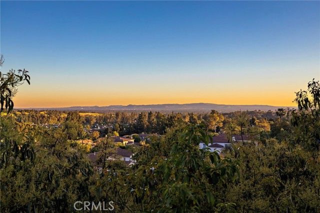 10710 Plumas Way, Tustin, CA 92782