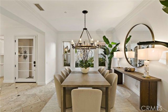 10710 Plumas Way, Tustin, CA 92782