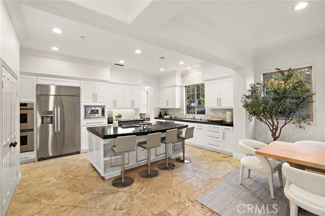 10710 Plumas Way, Tustin, CA 92782