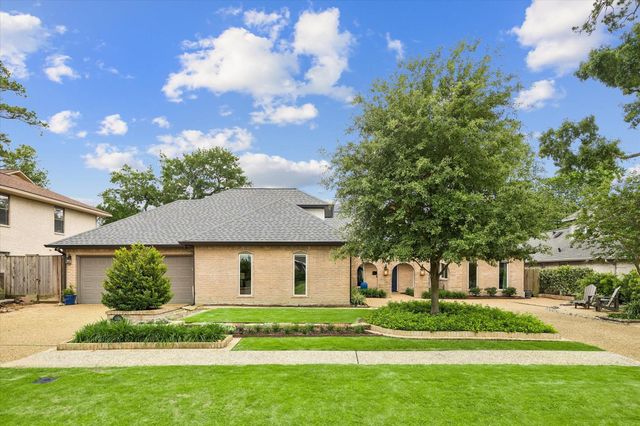 1059 Candlelight Lane, Houston, TX 77018