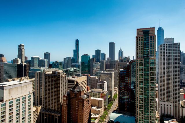 800 N MICHIGAN Avenue 4201, Chicago, IL 60611