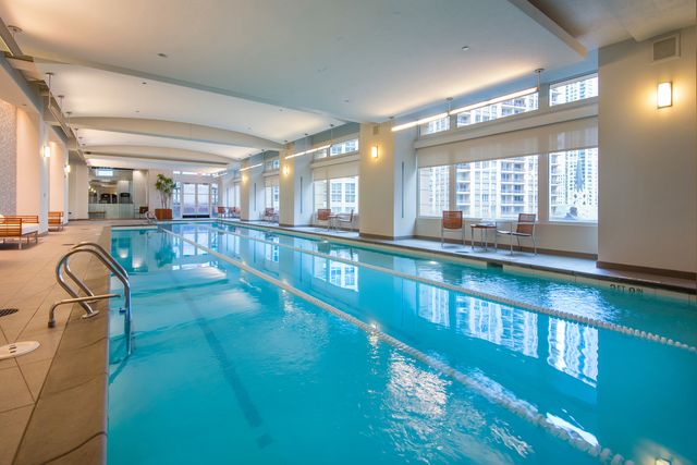 800 N MICHIGAN Avenue 4201, Chicago, IL 60611