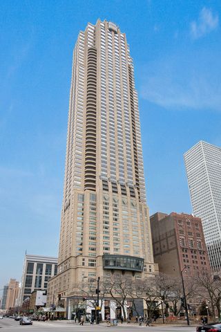 800 N MICHIGAN Avenue 4201, Chicago, IL 60611