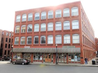 80 Wingate St 2F, Haverhill, MA 01832