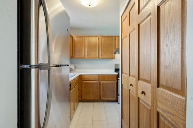 10658 Hummingbird Street NW, Coon Rapids, MN 55433