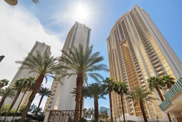 125 East Harmon Avenue 321, Las Vegas, NV 89109