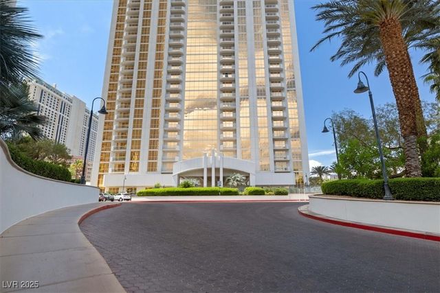 125 East Harmon Avenue 321, Las Vegas, NV 89109