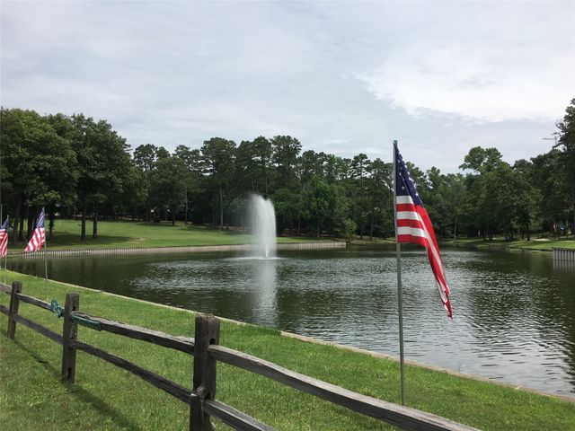 264 Peaceful Valley Trail, Holly Lake Ranch, TX 75765