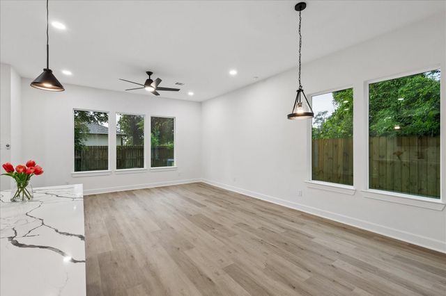 8715 Shotwell Street B, Houston, TX 77016