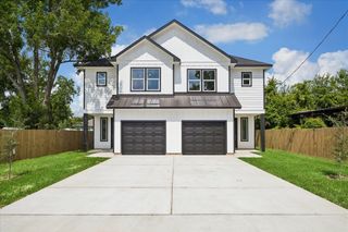 8715 Shotwell Street B, Houston, TX 77016