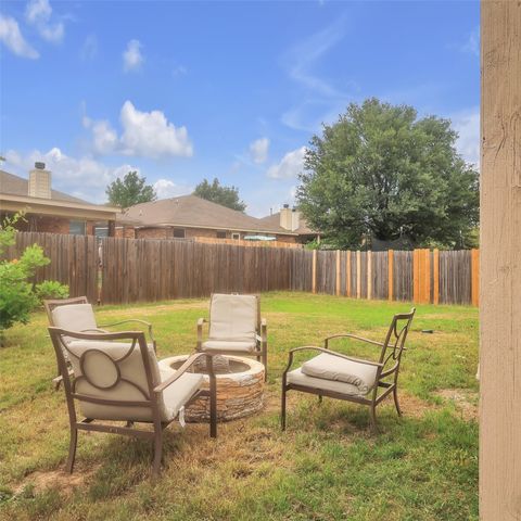 6161 Tilapia Drive, Fort Worth, TX 76179