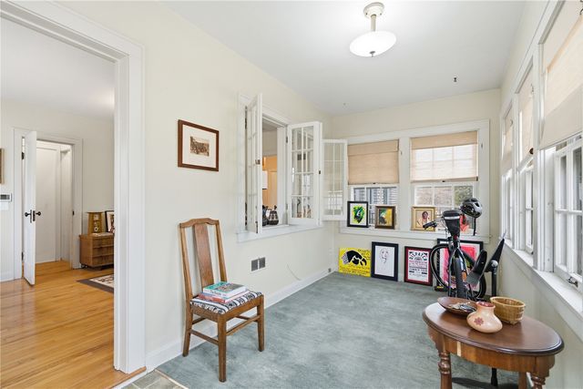 841-843 S Summit, Iowa City, IA 52245