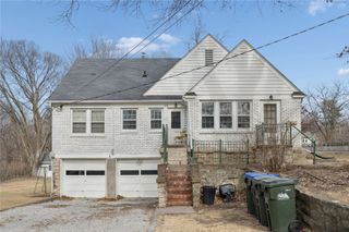 841-843 S Summit, Iowa City, IA 52245