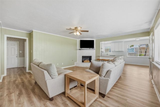 1103 Baymeadow Drive, Houston, TX 77062