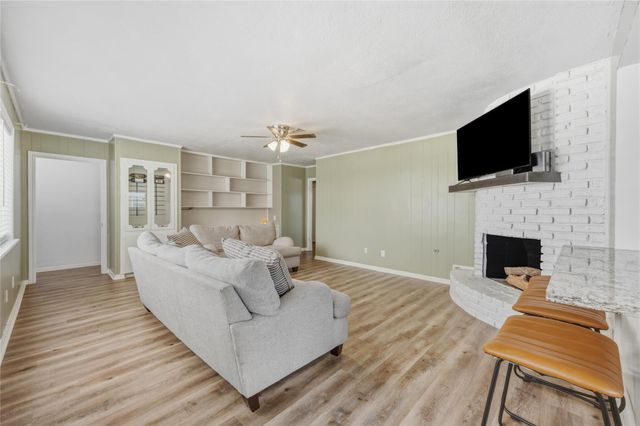 1103 Baymeadow Drive, Houston, TX 77062