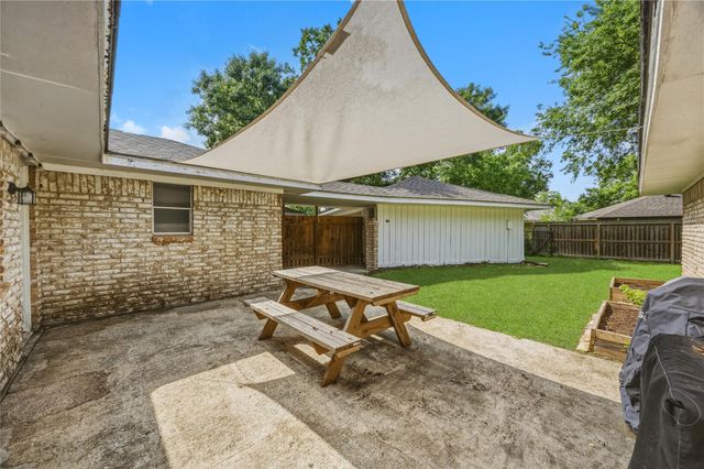 1103 Baymeadow Drive, Houston, TX 77062