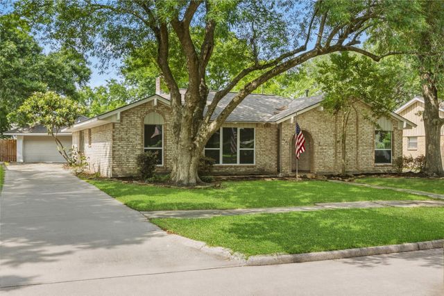1103 Baymeadow Drive, Houston, TX 77062