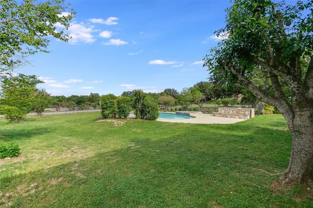 339 Quail Run CT, Spicewood, TX 78669