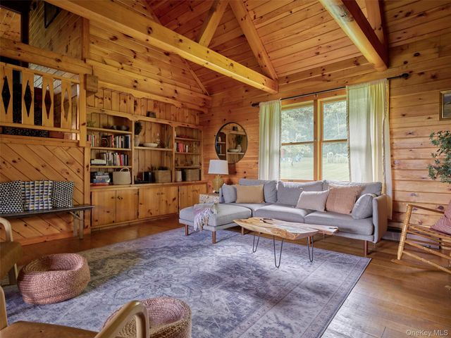 129 Elk Point Road, Livingston Manor, NY 12758