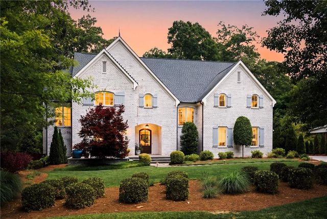 6321 Hunting Creek Road, Sandy Springs, GA 30328