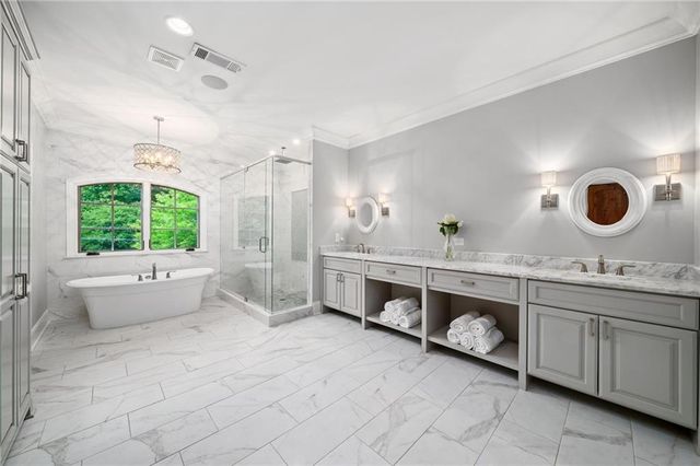 6321 Hunting Creek Road, Sandy Springs, GA 30328