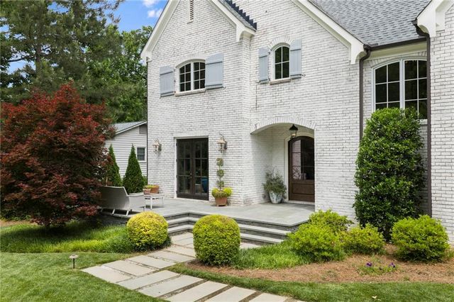 6321 Hunting Creek Road, Sandy Springs, GA 30328