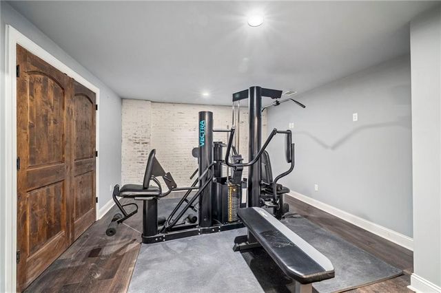 6321 Hunting Creek Road, Sandy Springs, GA 30328