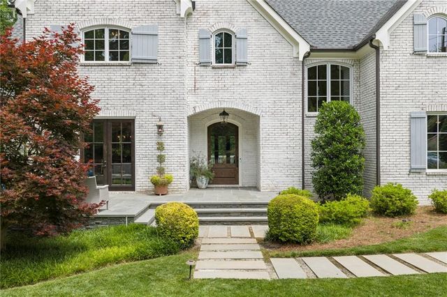 6321 Hunting Creek Road, Sandy Springs, GA 30328