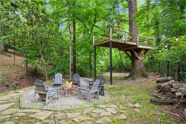 6321 Hunting Creek Road, Sandy Springs, GA 30328