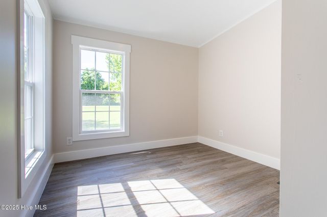679 Deep Creek Road, Hertford, NC 27944