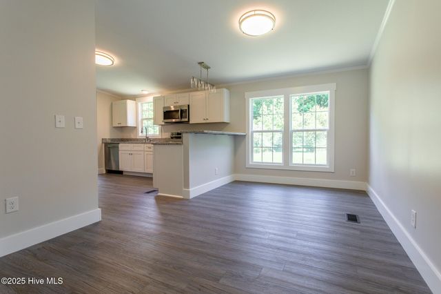 679 Deep Creek Road, Hertford, NC 27944