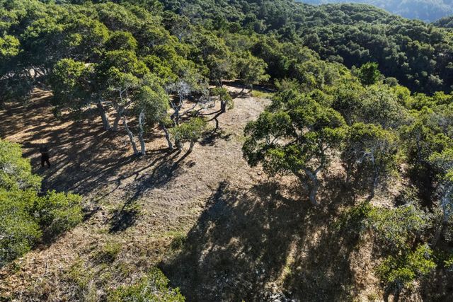 9 Corral Run, Carmel, CA 93923