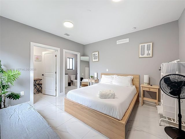 1220 NW 30th St, Miami, FL 33142