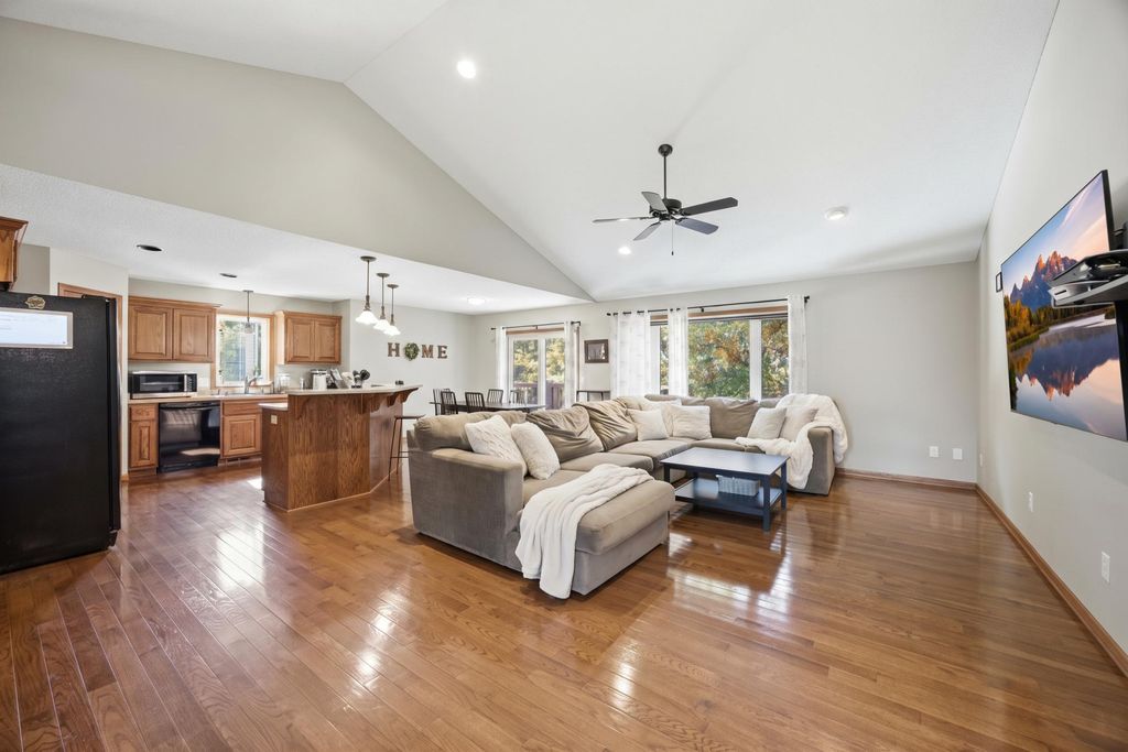 22048 Elston Avenue, Forest Lake, MN 55025 — photo 5