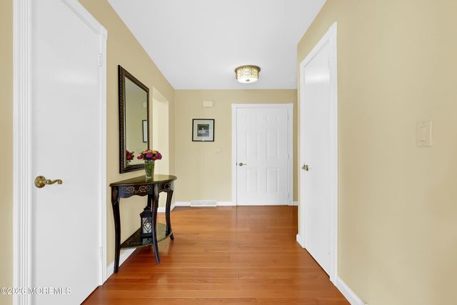 640 Park Avenue, Brielle, NJ 08730