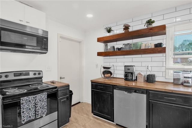 1904 Ashland Drive, Burlington, NC 27217