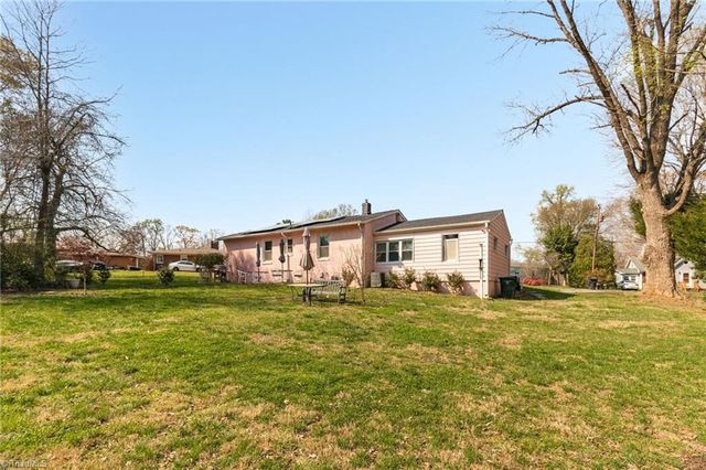 1904 Ashland Drive, Burlington, NC 27217