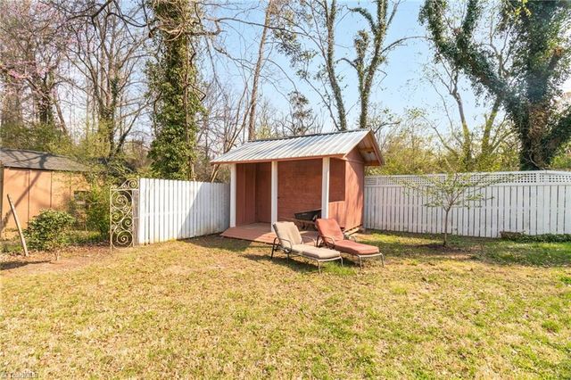 1904 Ashland Drive, Burlington, NC 27217