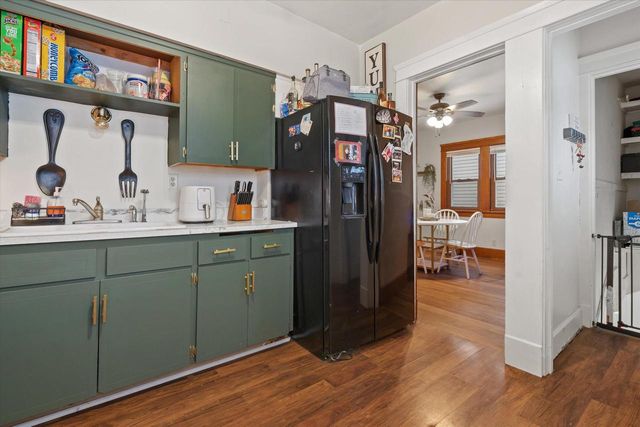 1606 Grove AVENUE, Racine, WI 53405