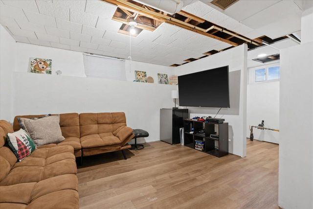 1606 Grove AVENUE, Racine, WI 53405