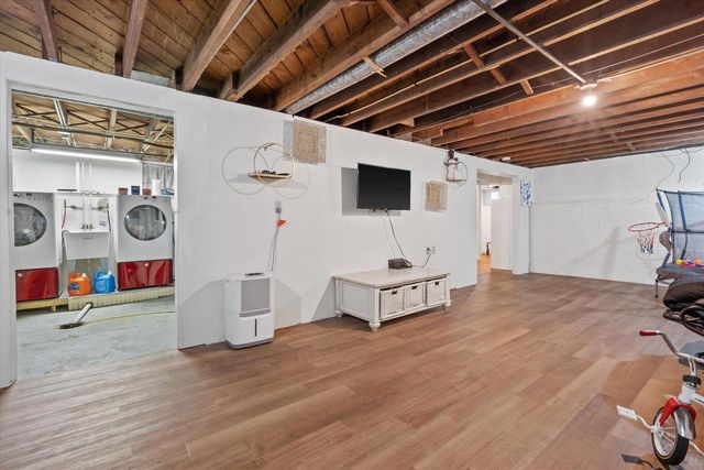 1606 Grove AVENUE, Racine, WI 53405