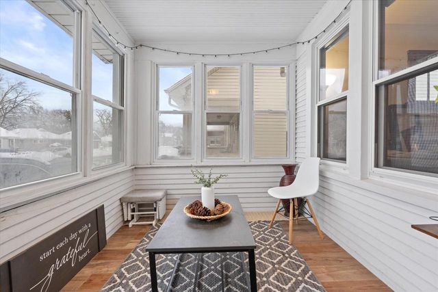 1606 Grove AVENUE, Racine, WI 53405