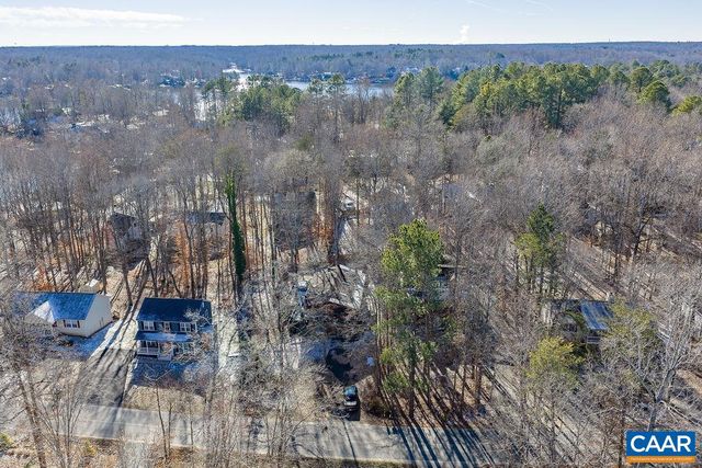 890 JEFFERSON DR, Palmyra, VA 22963