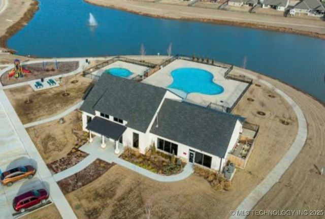 5814 E 127th Street S, Bixby, OK 74008