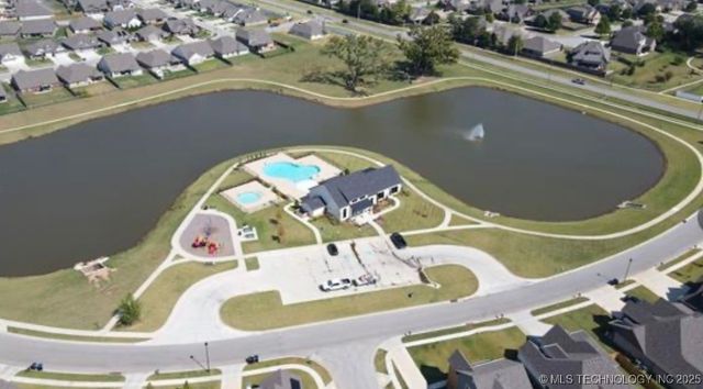 5814 E 127th Street S, Bixby, OK 74008