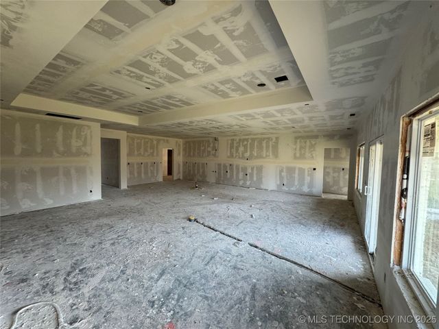 5814 E 127th Street S, Bixby, OK 74008